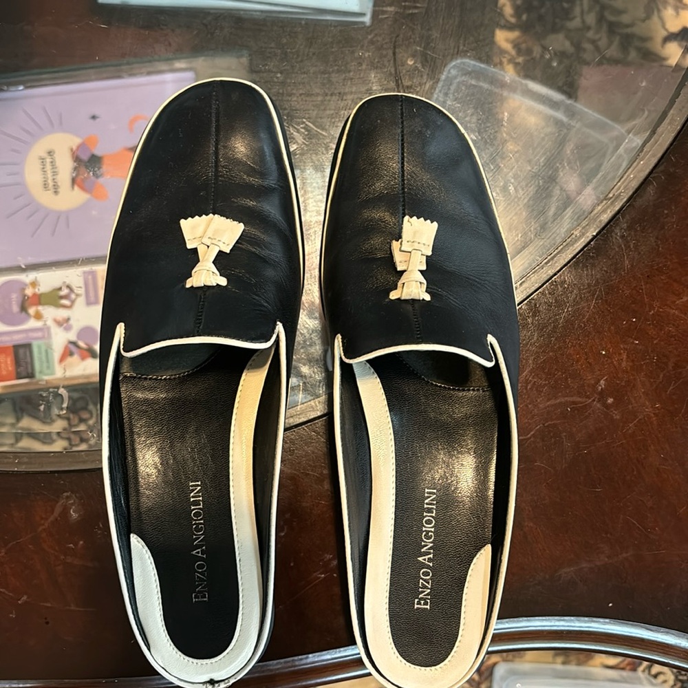 Black Enzo Angiolini Leather Mules